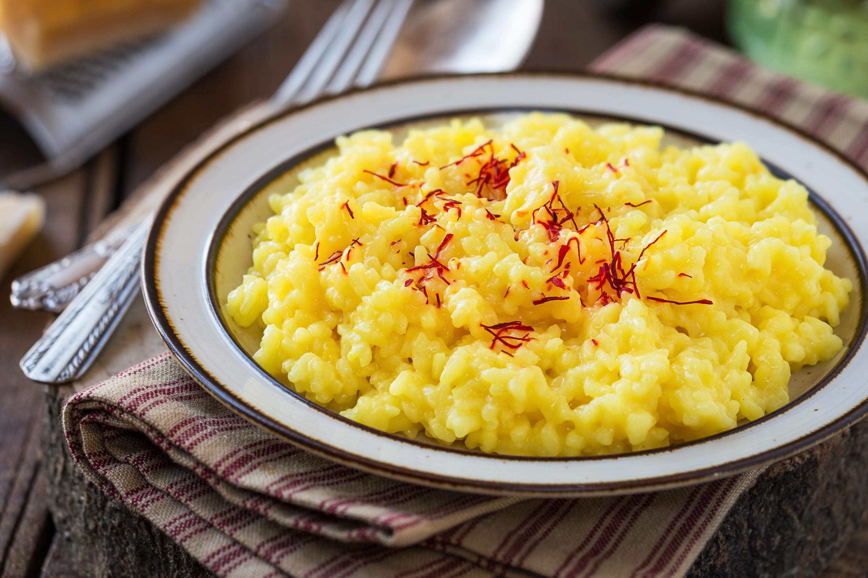 The Professional Chef's Guide to Cooking with Saffron